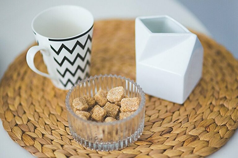 ティーインストラクター Hana Sora がおすすめする紅茶に入れる砂糖の種類と上手な選び方 My Best Tea おすすめ高級紅茶 の選び方ランキング